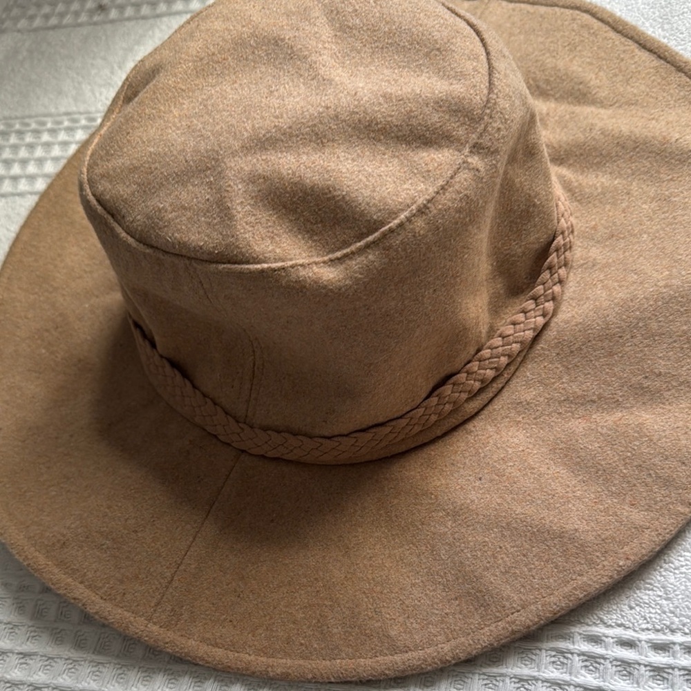 Tan Wide-Brim Suede Hat 91% polyester - Picture 5 of 5